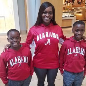 Meet your Posher, Ethel